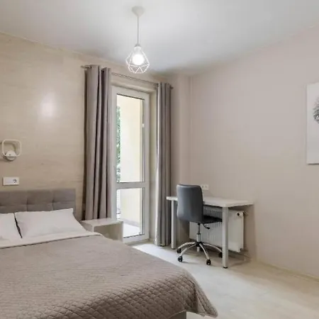 біля вокзалу, на вулиці голубовича 37 Apartamento Lviv