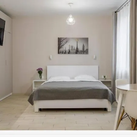 Apartamento біля вокзалу, на вулиці голубовича 37