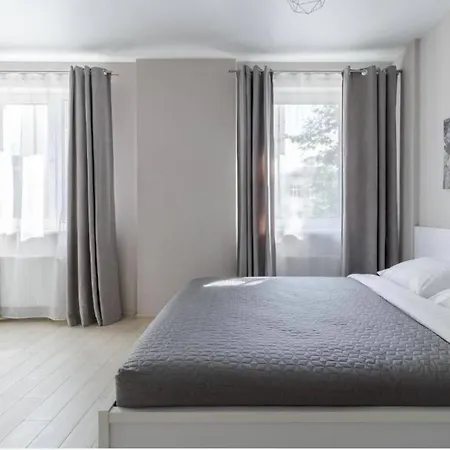 Apartamento біля вокзалу, на вулиці голубовича 37